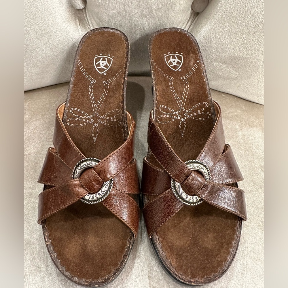 Ariat Ember Women’s 8 Brown Leather Slip On Open Toe Wedge Sandals 20903 New